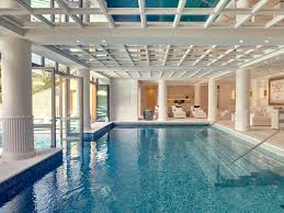 Four Seasons Hotel Megève,  un écrin de luxe au pied de la montagne